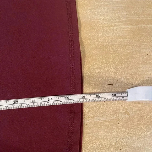 Gigio burgundy tee shirt dress with patchwork print, large flowy sleeves. - Picture 13 of 14